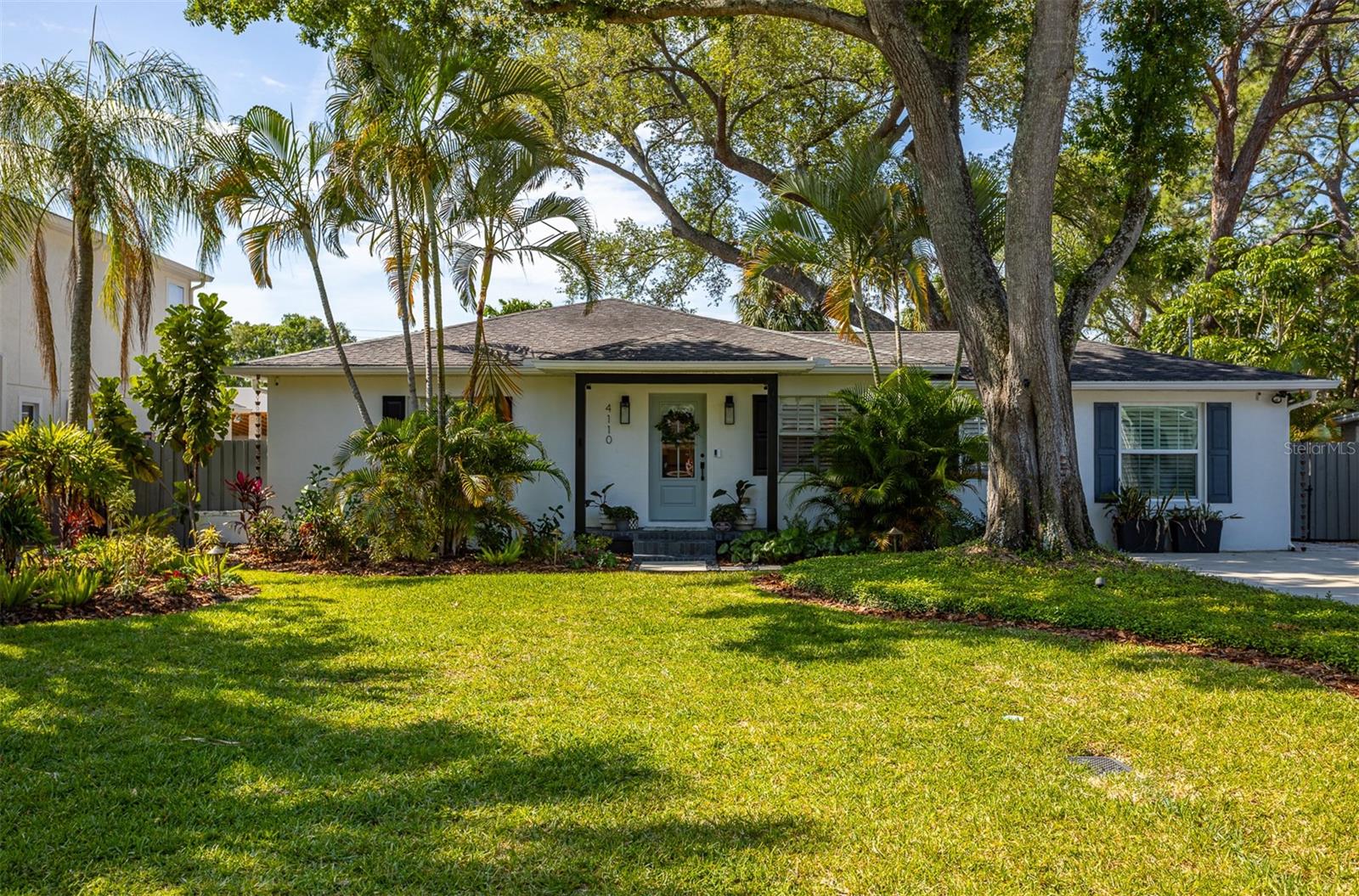 WOOD GROVE - Residential