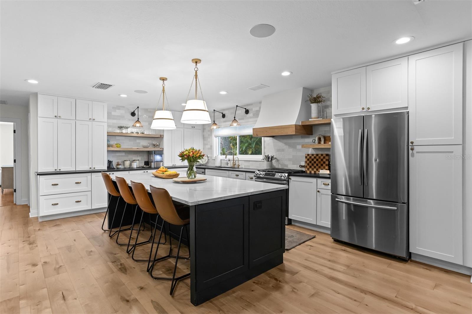 WOOD GROVE - Residential