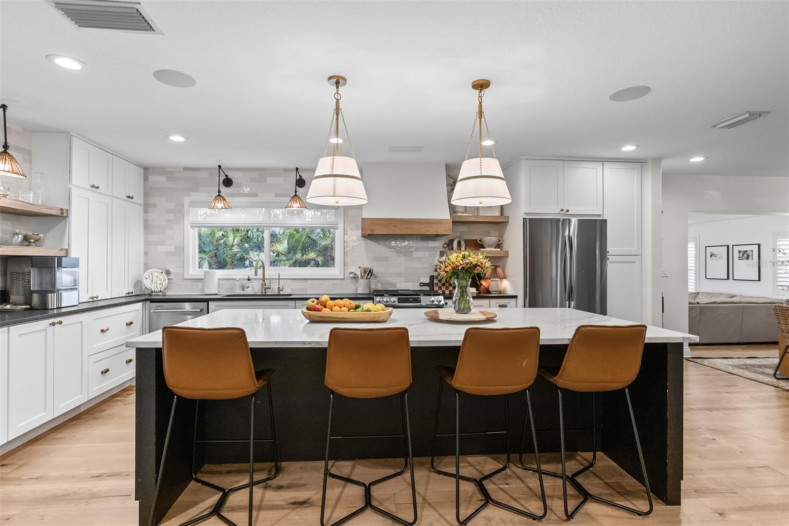WOOD GROVE - Residential