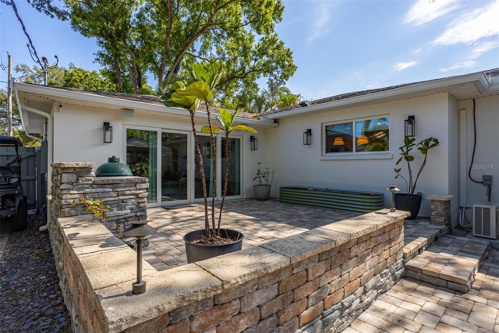 WOOD GROVE - Residential