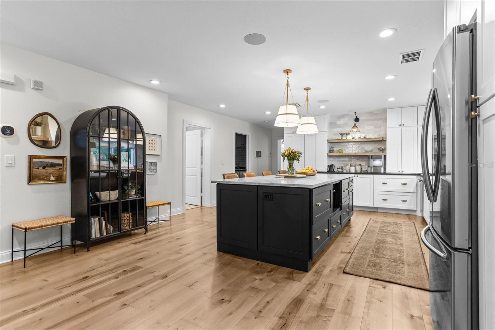 WOOD GROVE - Residential
