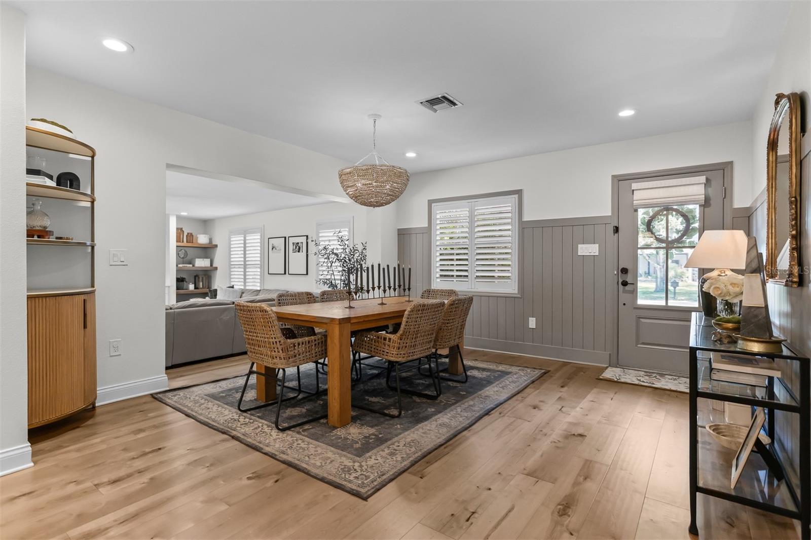 WOOD GROVE - Residential