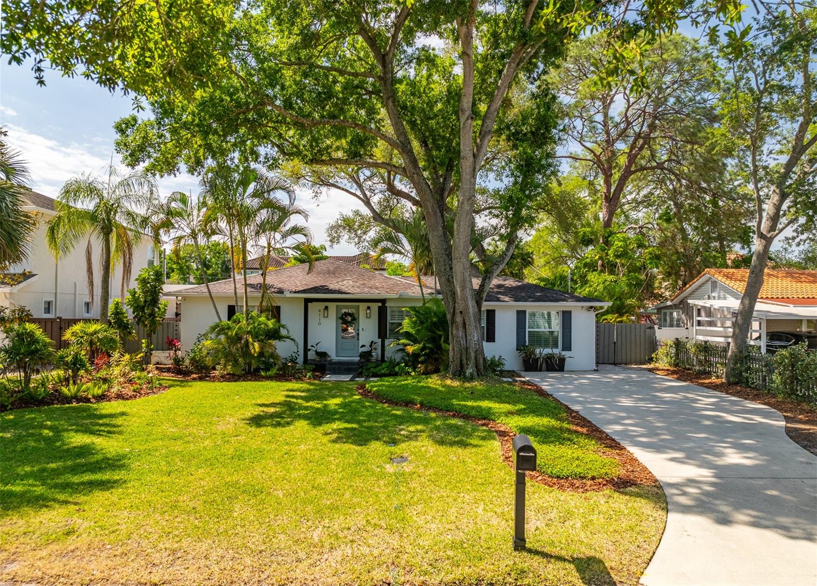 WOOD GROVE - Residential