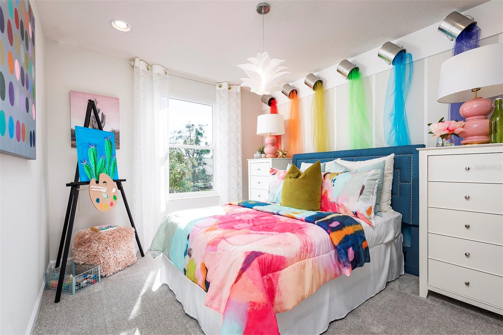 TOWNS AT LAKE MONROE COMMONS - Residential