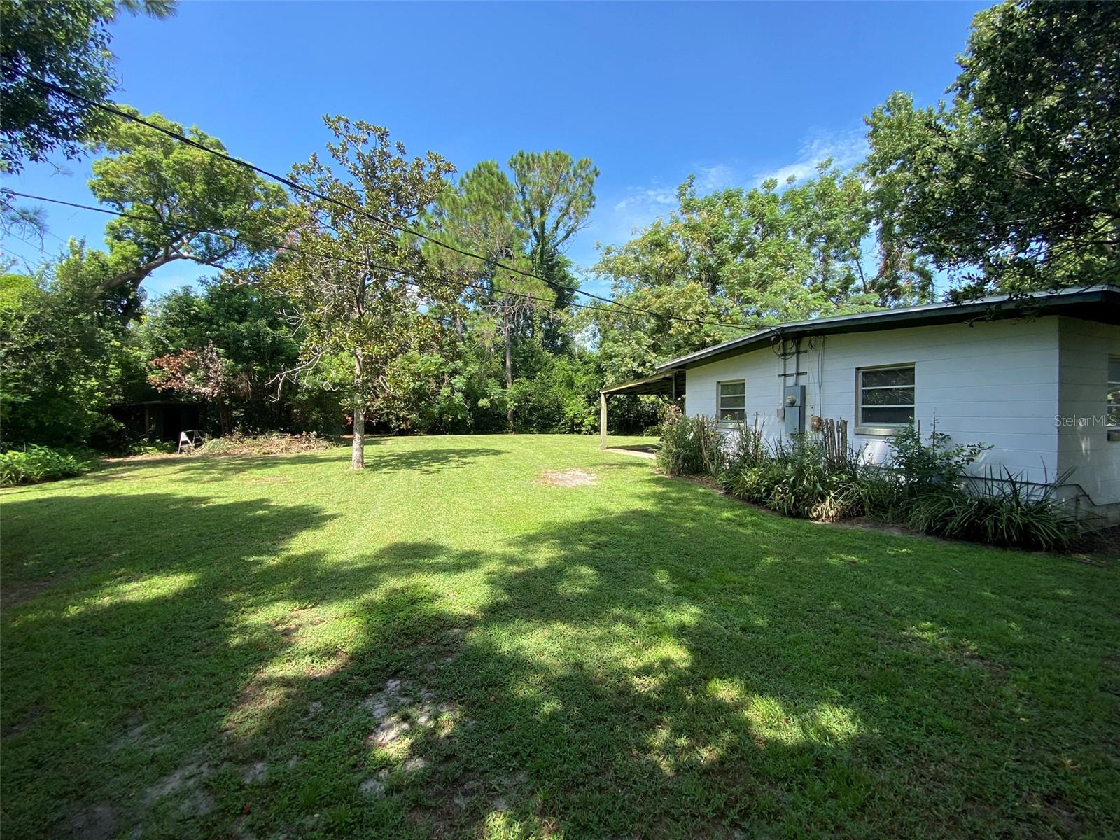 Casas a venda 2 - Jen Dantas 2122 RIDGE DRIVE