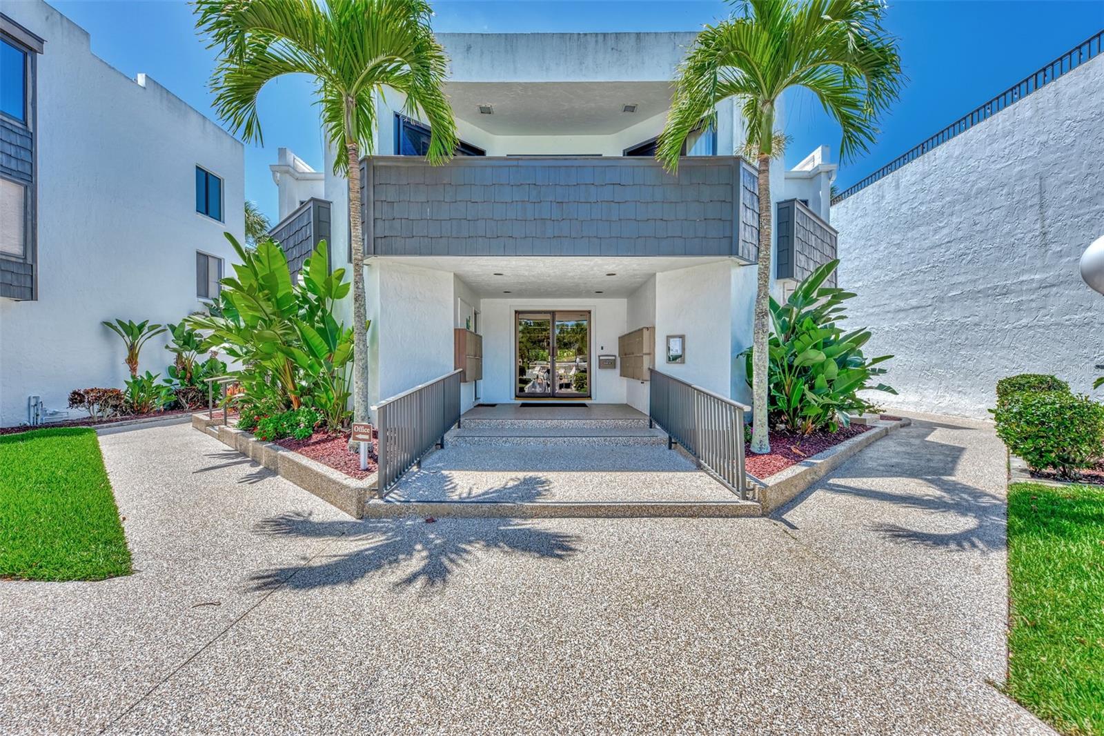 TAMARIND GULF & BAY BLDG A3 PH - Residential