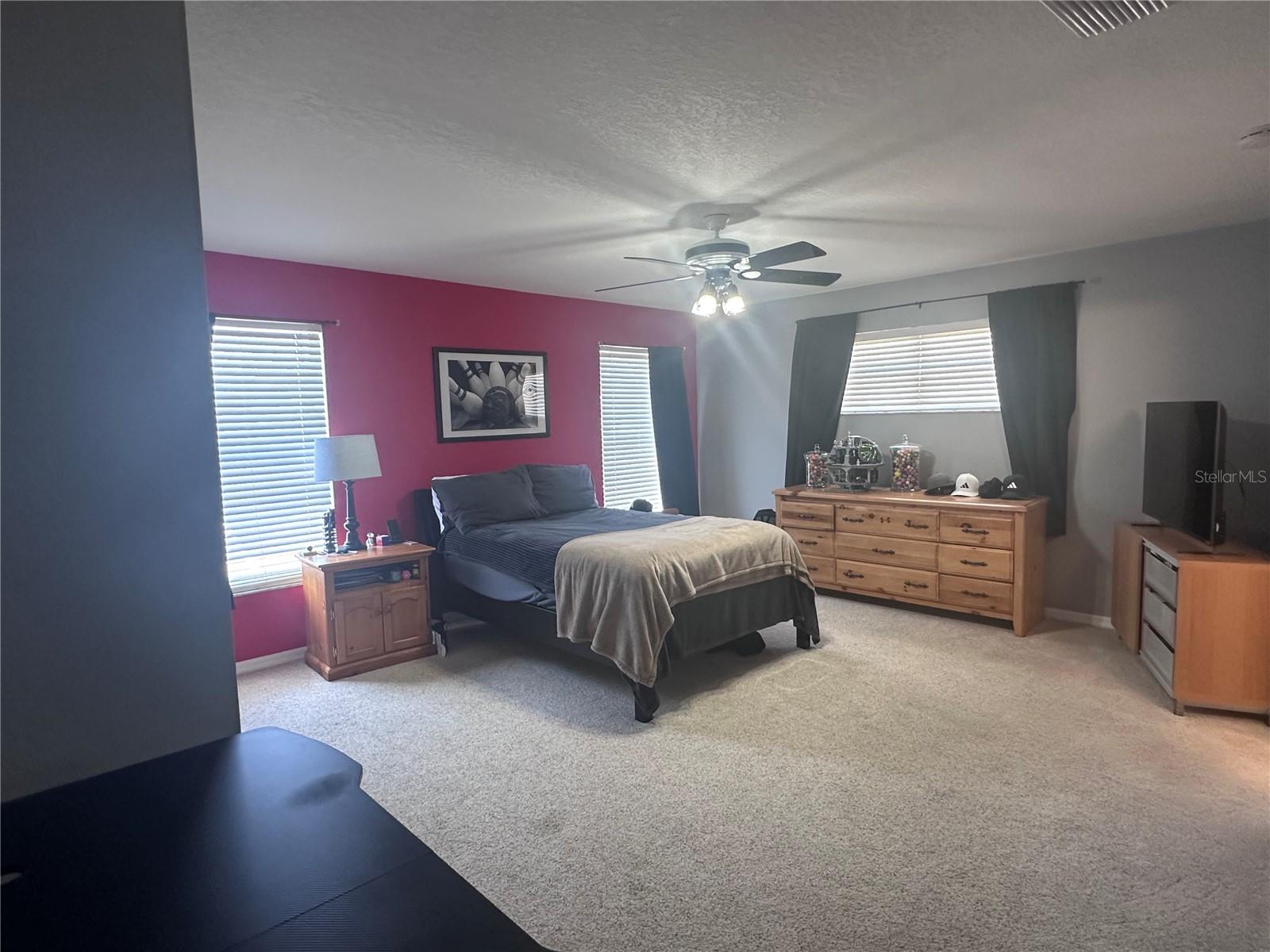 LAKE SEMINOLE VISTA SUB - Residential