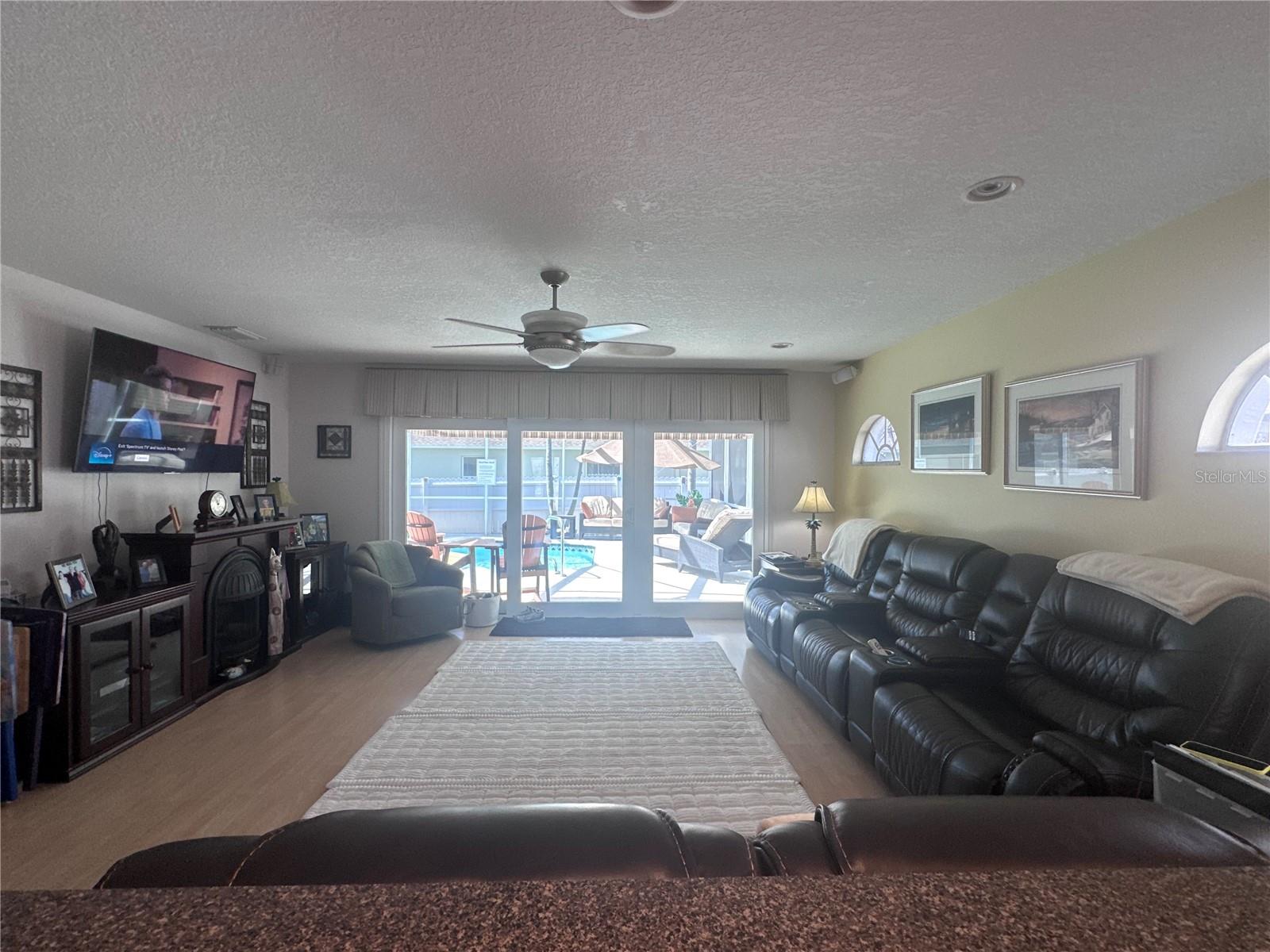 LAKE SEMINOLE VISTA SUB - Residential