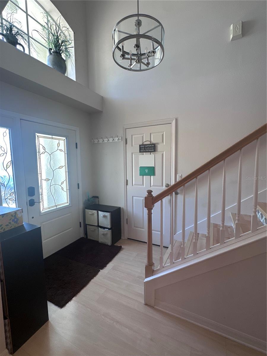 LAKE SEMINOLE VISTA SUB - Residential