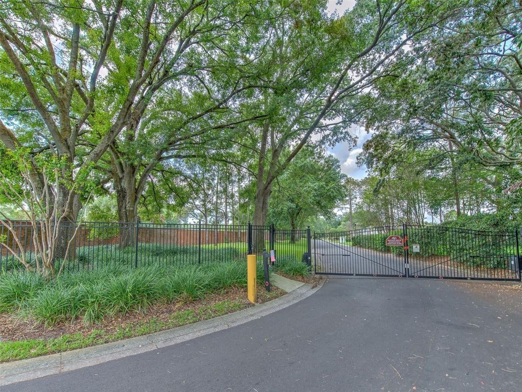 Photo of 3105 Mossvale Lane, Tampa, FL 33618 (MLS # TB8441715)