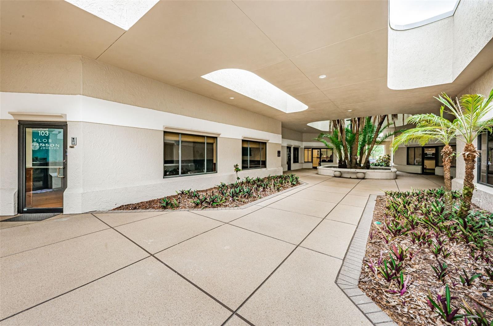 NORTHWOOD OFFICE PARK CONDO - Commercial Lease