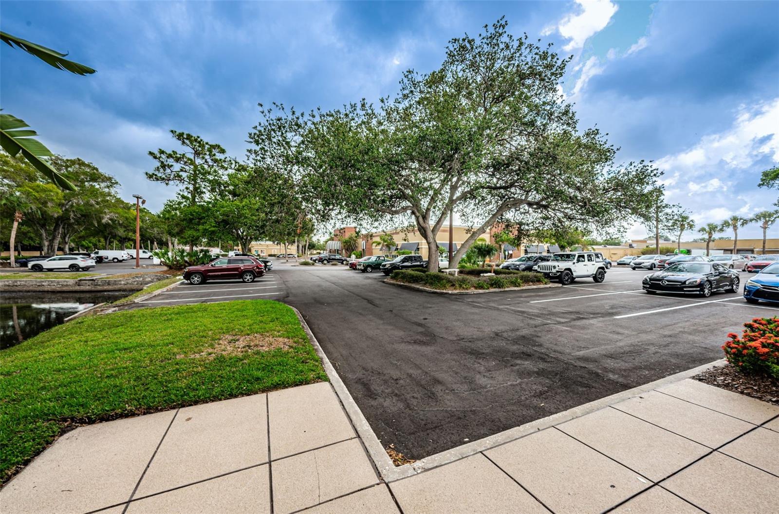 NORTHWOOD OFFICE PARK CONDO - Commercial Lease