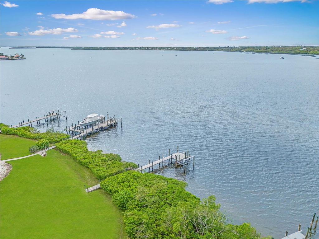 Photo of 5539 2nd Avenue Circle W, Palmetto, FL 34221 (MLS # A4663830)