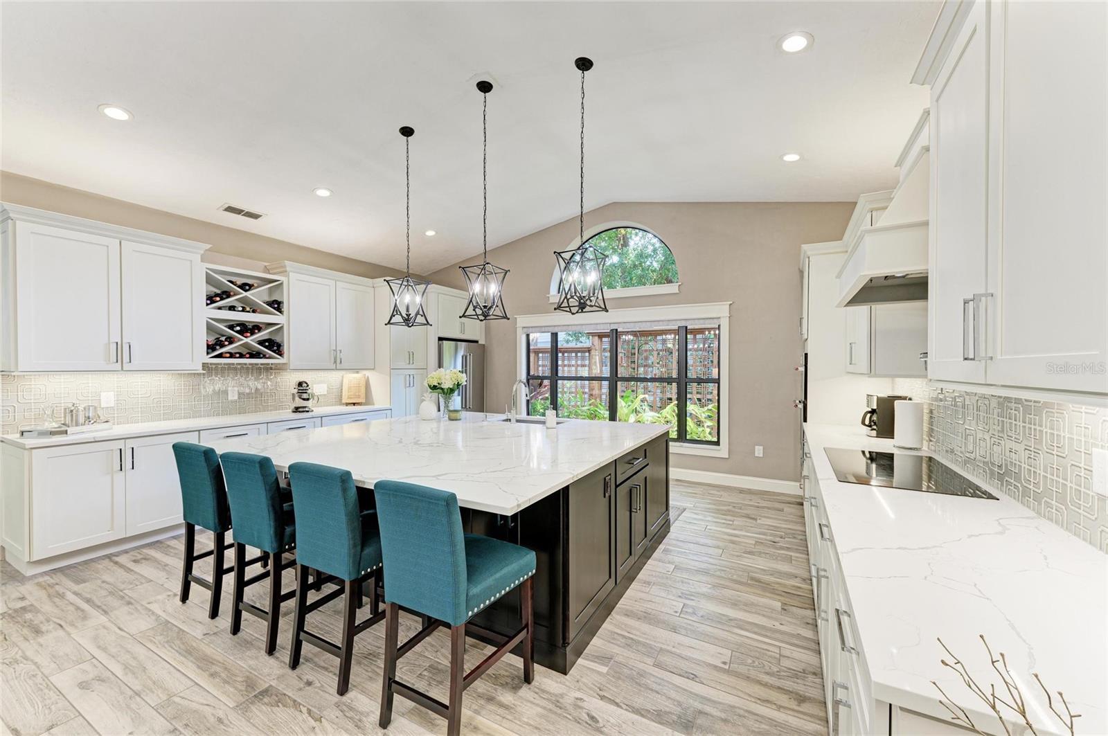 PALM WEST - Residential