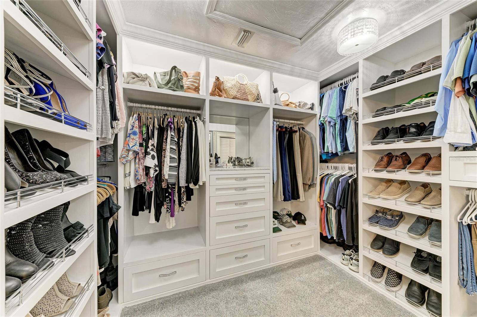 PALM WEST - Residential