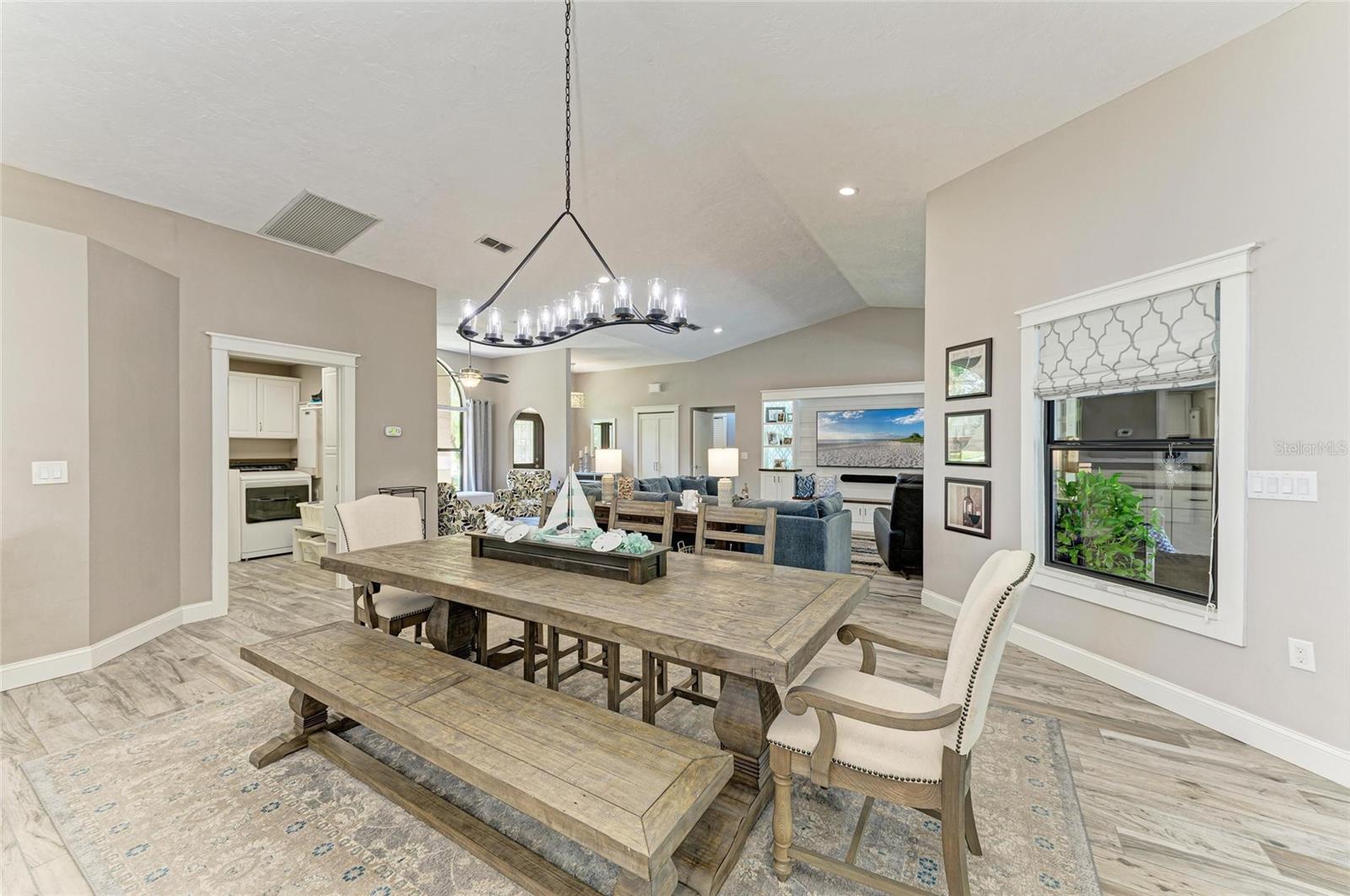 PALM WEST - Residential