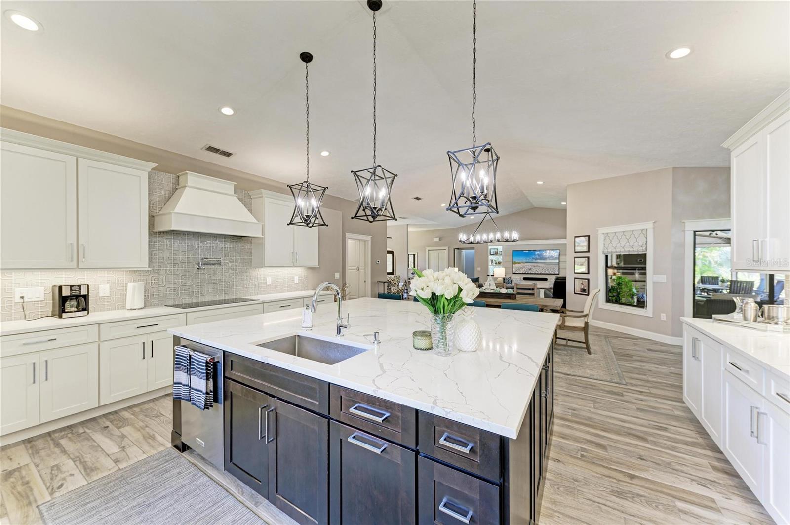 PALM WEST - Residential