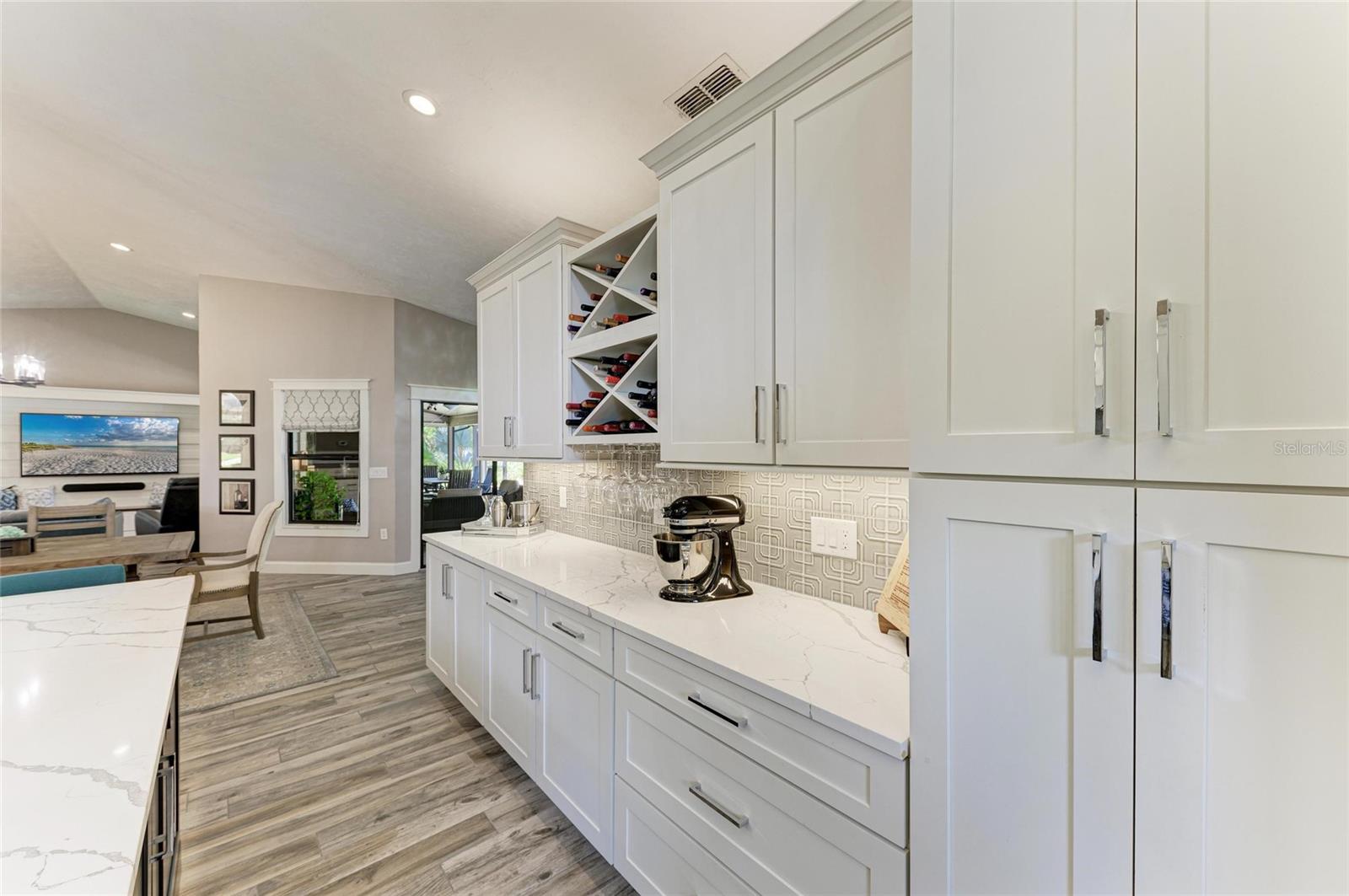 PALM WEST - Residential