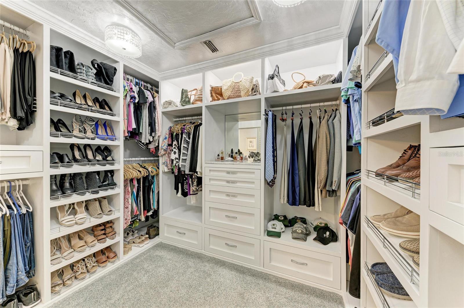 PALM WEST - Residential