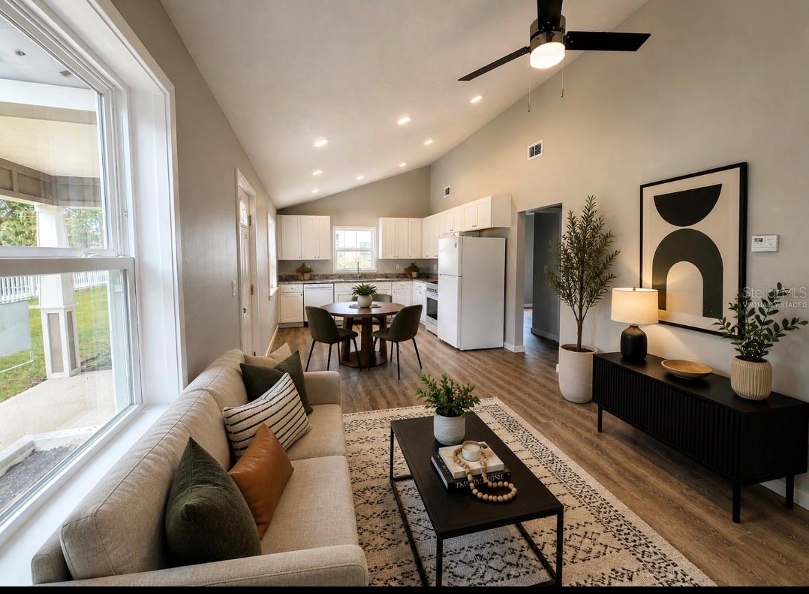 EDGE’S SECOND ADDITION TO THE TOWN OF GROVELAND - Residential