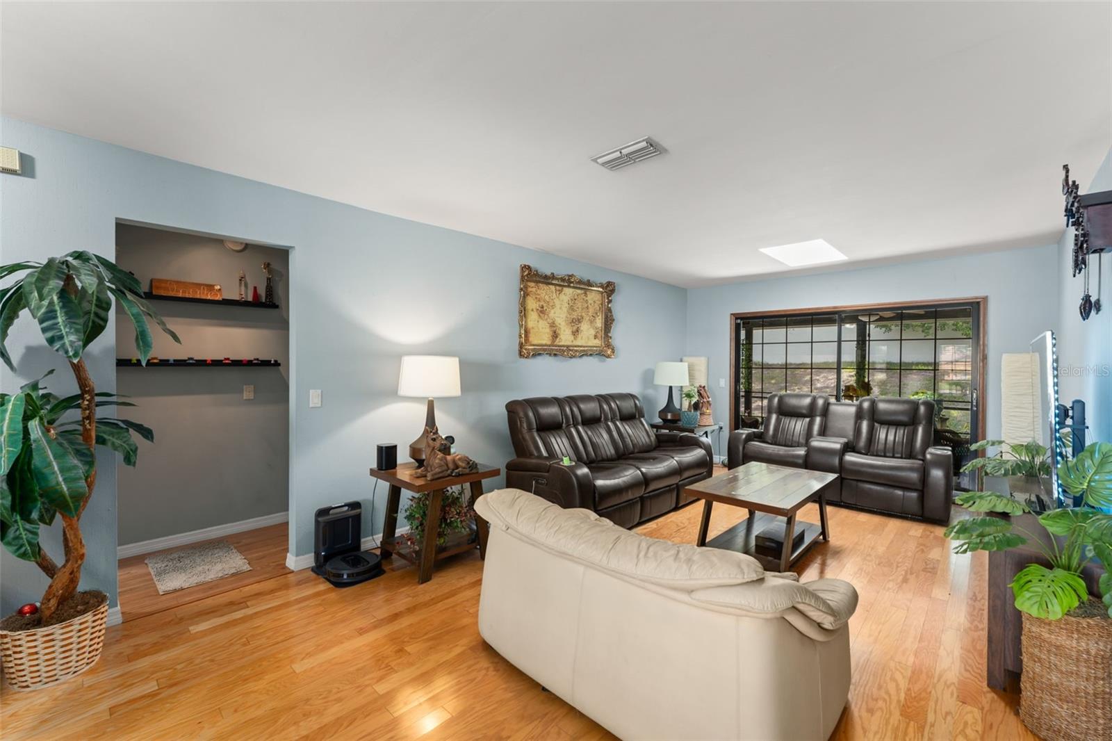 1341 S RIDGE LAKE CIRCLE