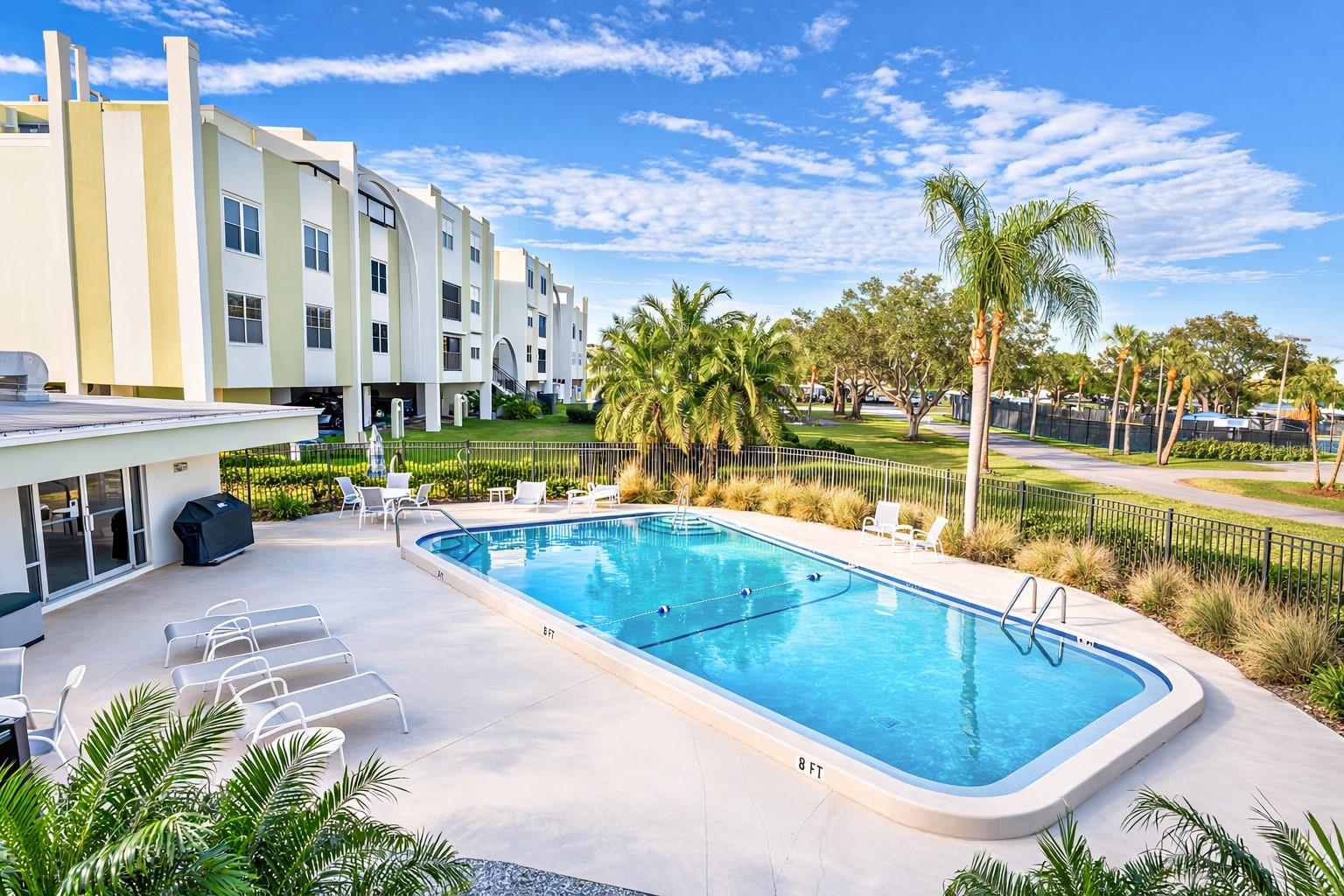 RACQUET CLUB NORTHEAST CONDO THE - Residential