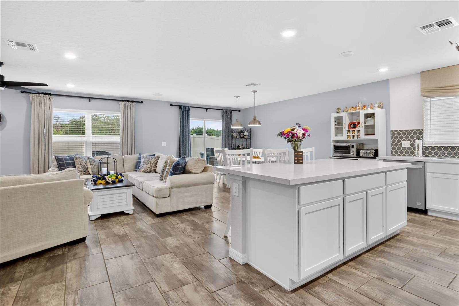 TIVOLI RESERVE PH 1 - Residential
