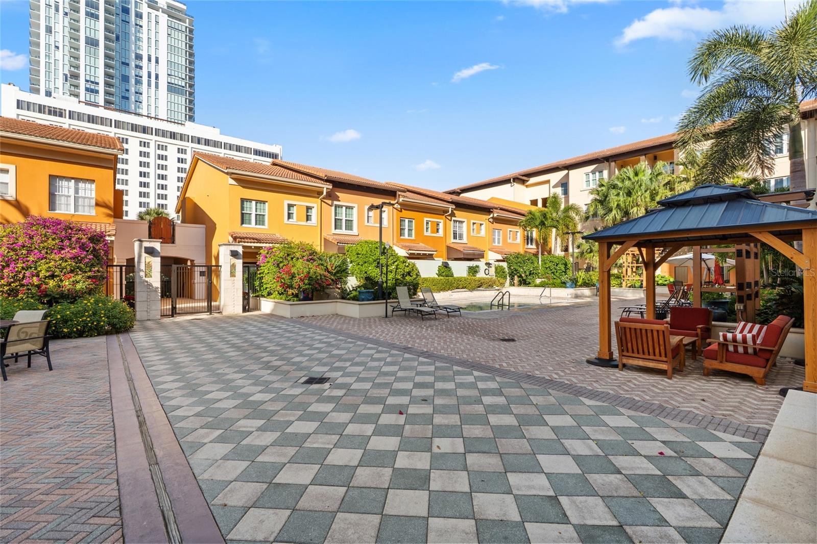 MADISON AT ST PETE II - Residential Lease