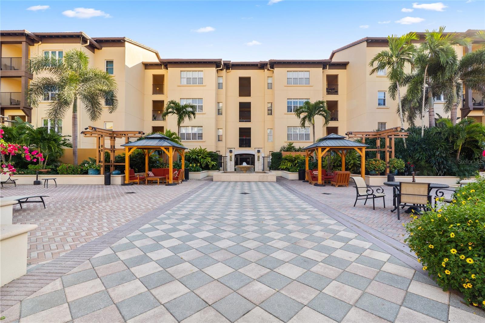 MADISON AT ST PETE II - Residential Lease