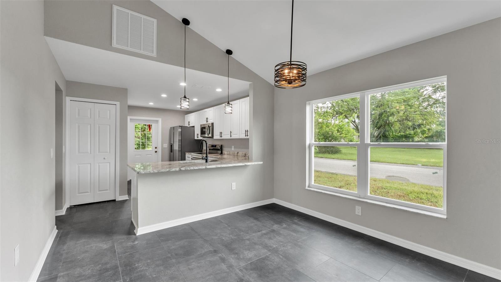 BOOTH DAISY D ADD - Residential