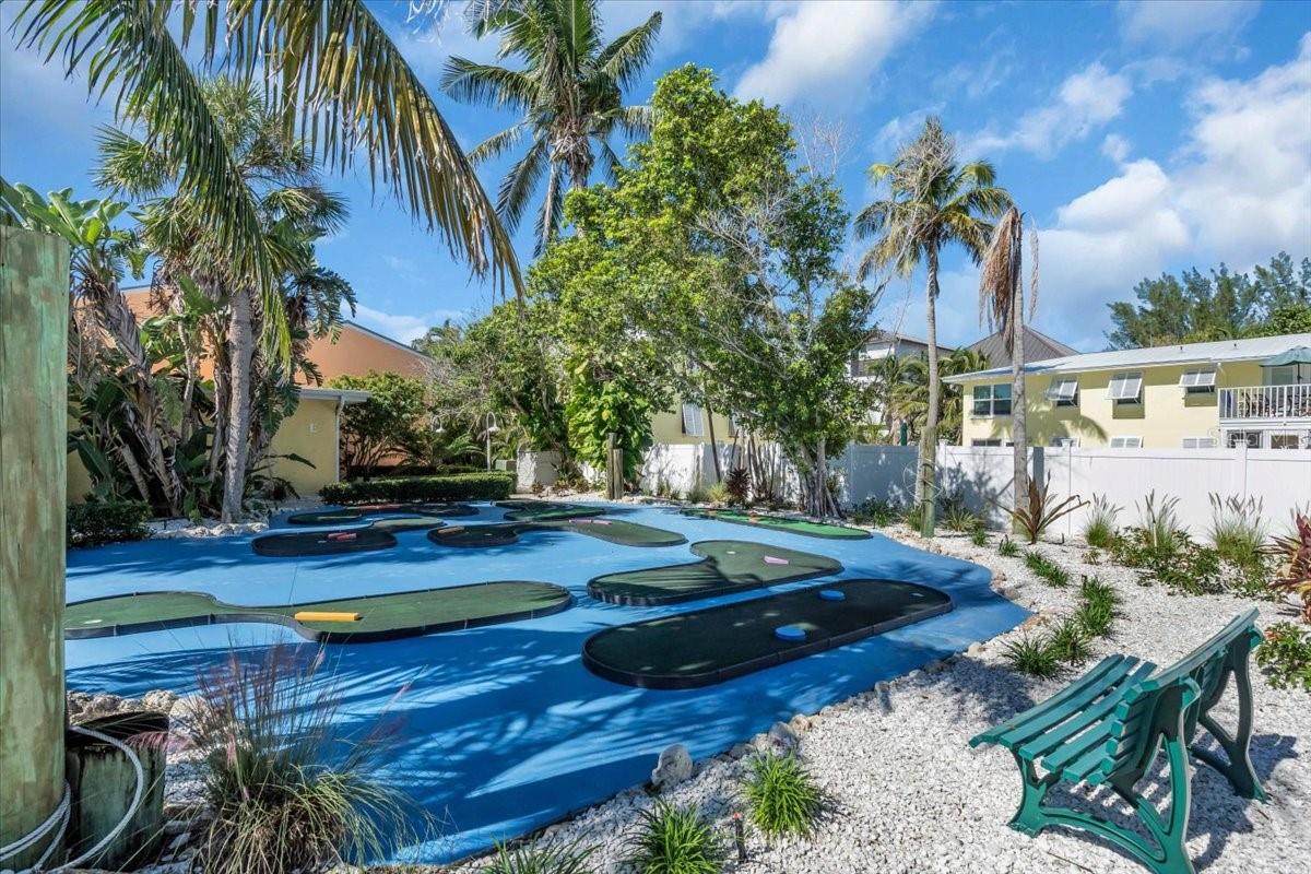 SILVER SANDS - Residential