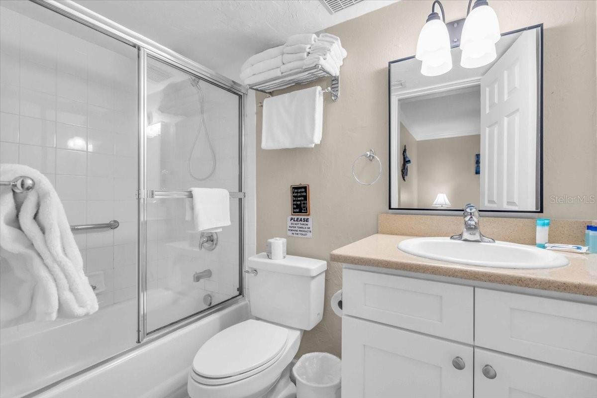 SILVER SANDS - Residential