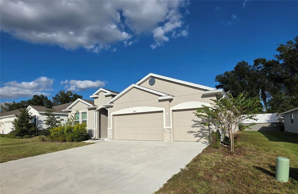 Photo of 8059 SW 57th Court, Ocala, FL 34476 (MLS # OM711826)
