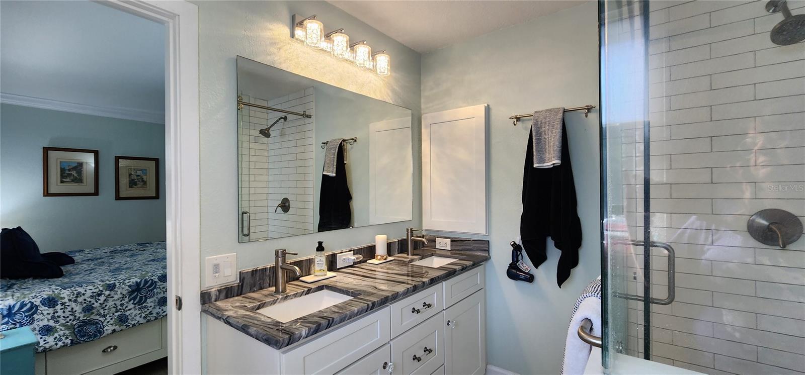 PARKWAY ESTATES 1ST ADD - Residential