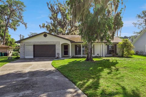 Tiny photo for 709 Lakeshore Drive, Eustis, FL 32726 (MLS # G5108656)