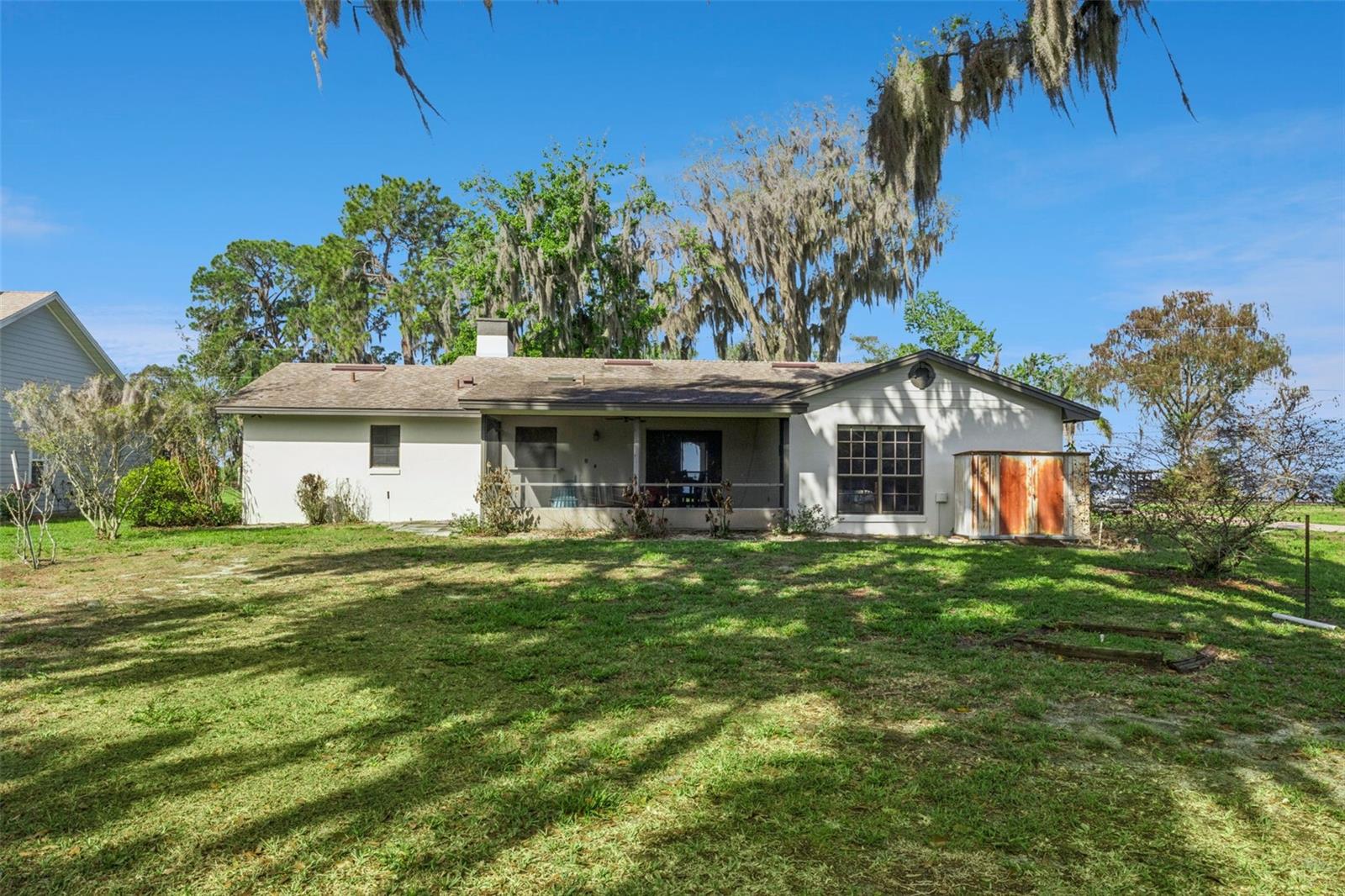 EUSTIS LAKE EUSTIS PLACE - Residential