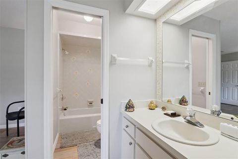 Tiny photo for 709 Lakeshore Drive, Eustis, FL 32726 (MLS # G5108656)