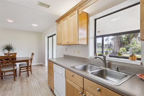 Tiny photo for 709 Lakeshore Drive, Eustis, FL 32726 (MLS # G5108656)