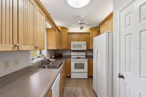 Tiny photo for 709 Lakeshore Drive, Eustis, FL 32726 (MLS # G5108656)