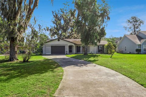 Tiny photo for 709 Lakeshore Drive, Eustis, FL 32726 (MLS # G5108656)