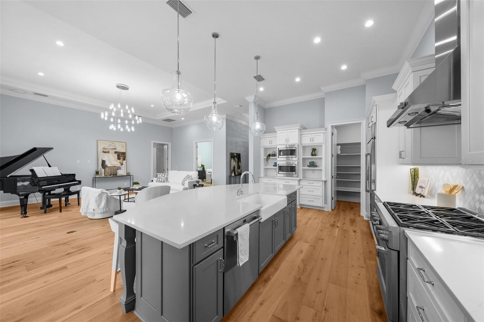 GOLF VIEW PARK 11 PAGE 72 - Residential