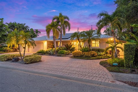 Photo of 903 20th Avenue W, Palmetto, FL 34221 (MLS # A4708188)