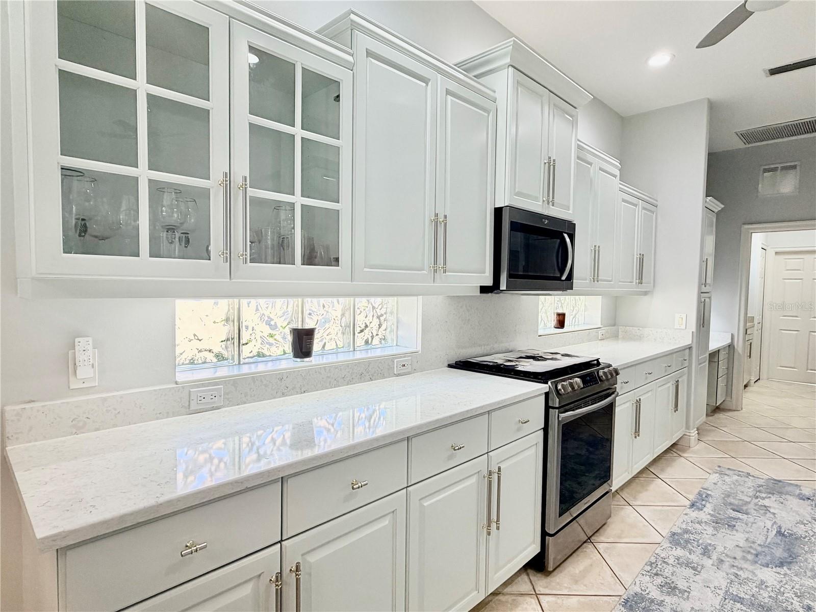 WILLOWBROOK - Residential