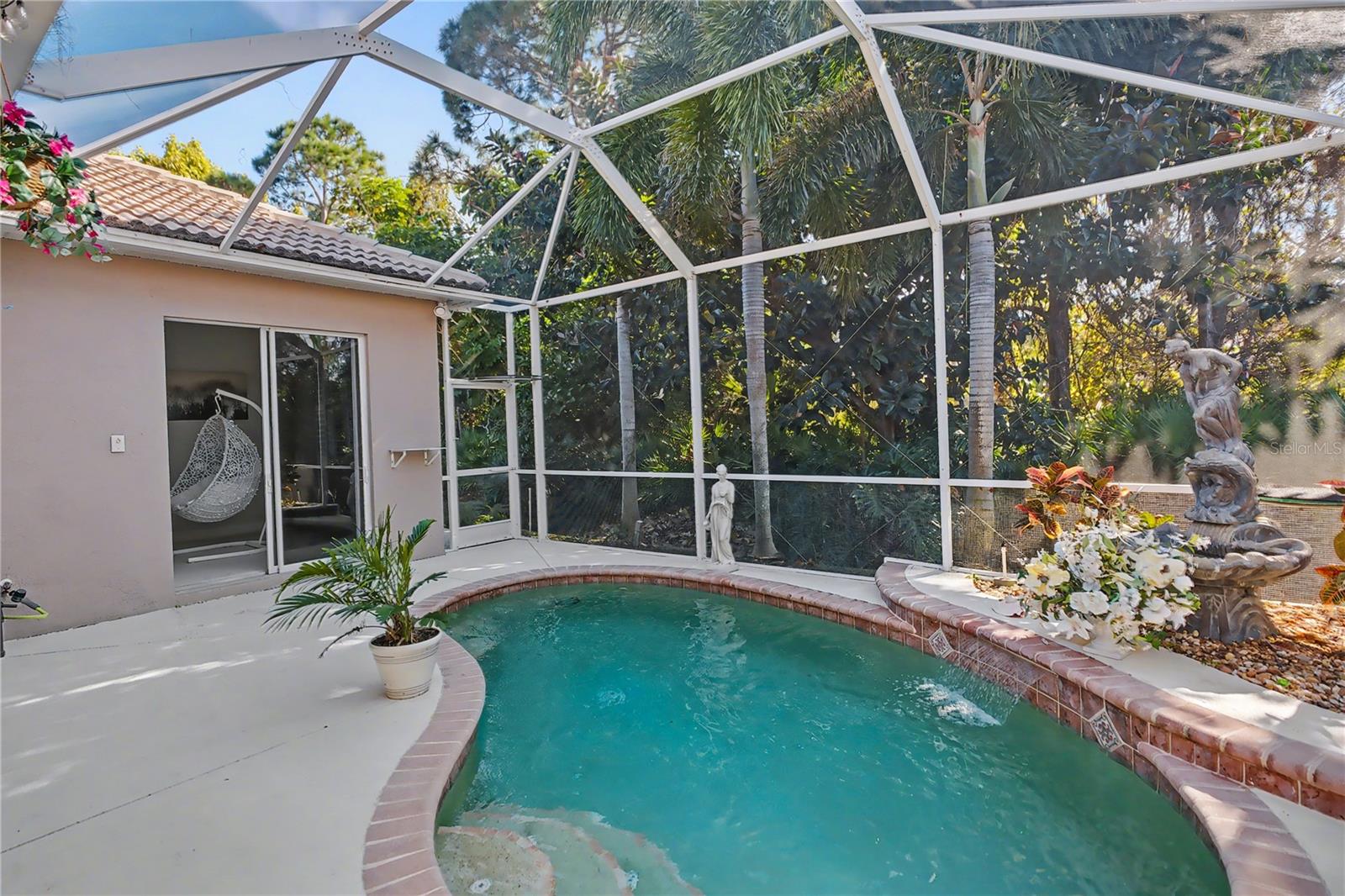 WILLOWBROOK - Residential