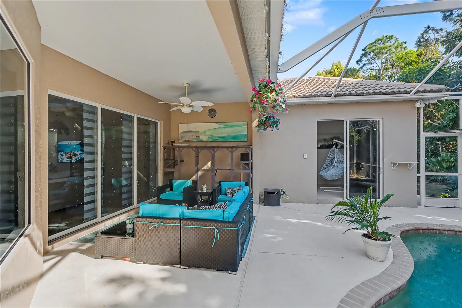 WILLOWBROOK - Residential