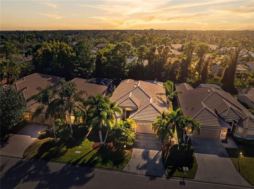 Photo of 9112 Willow Brook Drive, Sarasota, FL 34238 (MLS # A4675082)