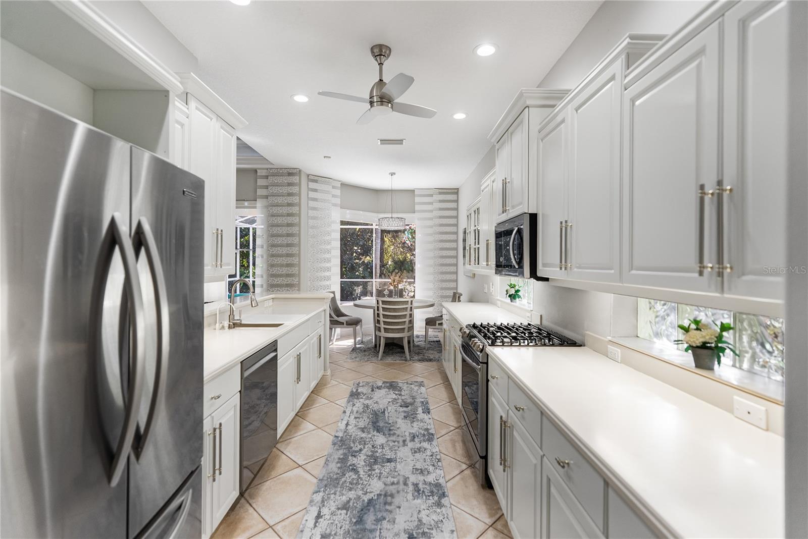 WILLOWBROOK - Residential