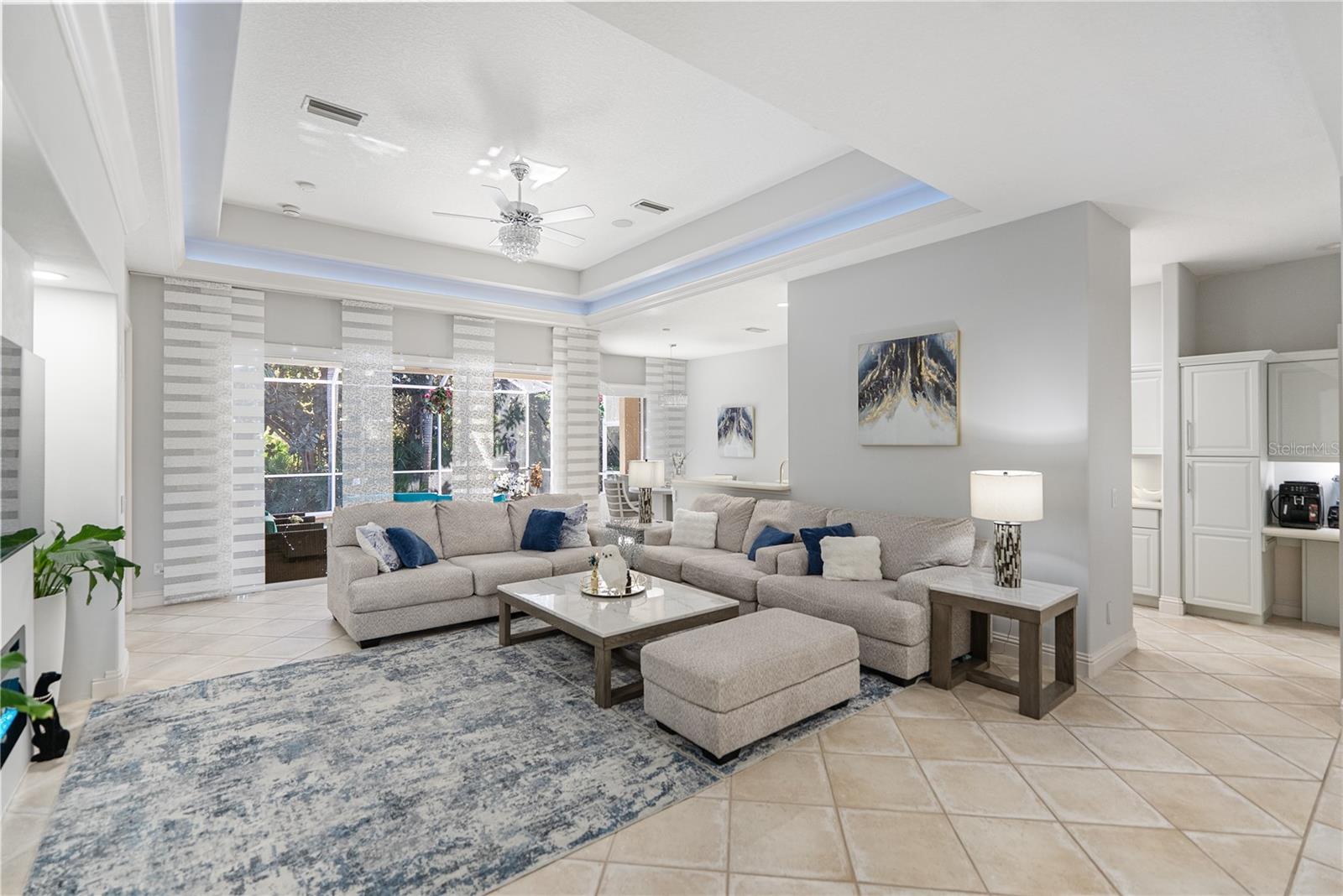 WILLOWBROOK - Residential