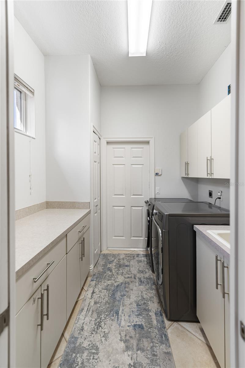 WILLOWBROOK - Residential