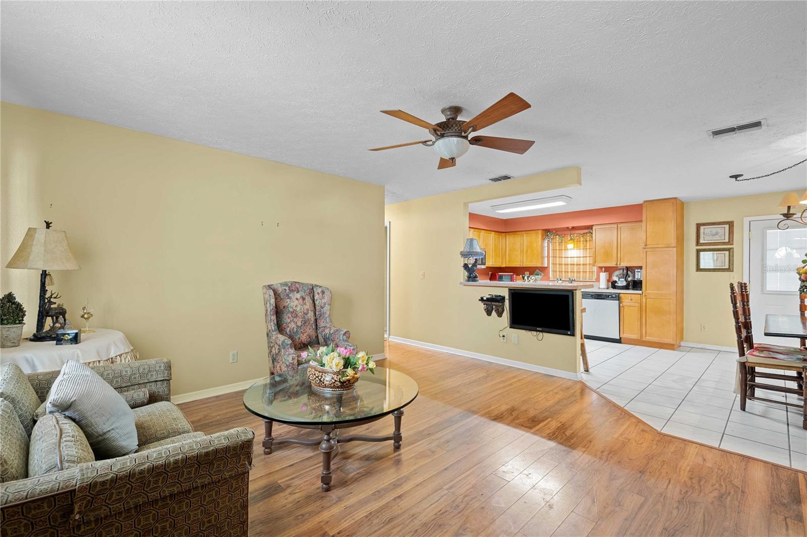 CAMBRIDGE CLARK ESTATES UNREC - Residential